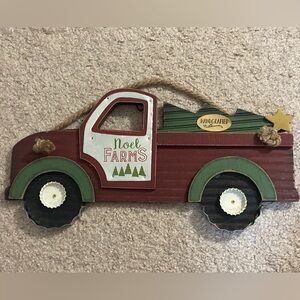 Wooden Noel Farms Truck